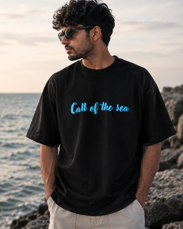 CALL OF THE SEA OVERSIZED T-SHIRT – BLACK